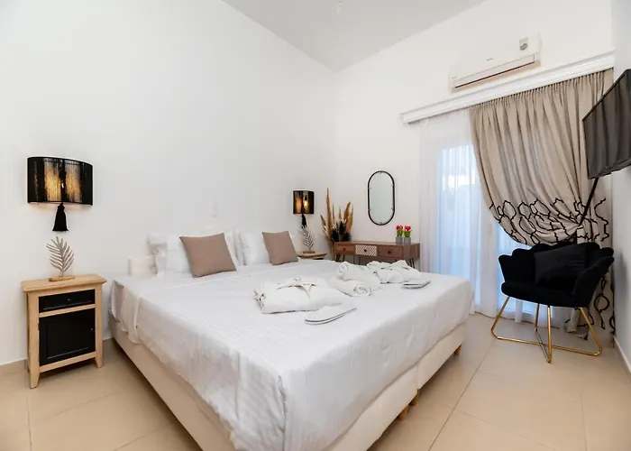 Queen Of Santorini * Karterados (Santorini)